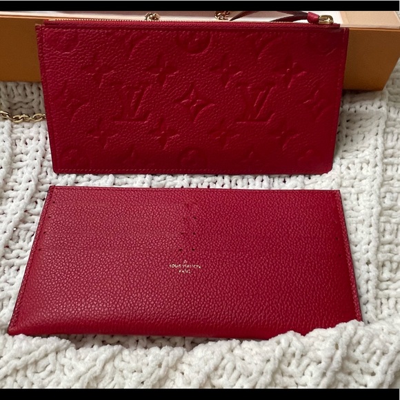 SOLD Louis Vuitton Pochette Felicie Empreinte - Picture 4 of 12